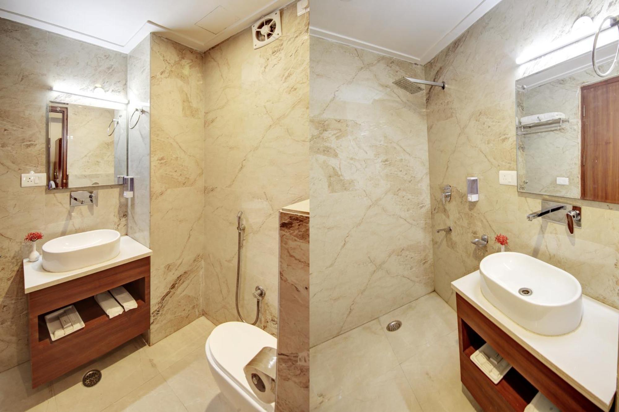 נוידה Marks Hotel & Banquet מראה חיצוני תמונה